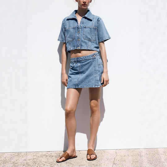 Damen Denim-Crop-Jacke mit praktischen Taschen und modernem Design R&B