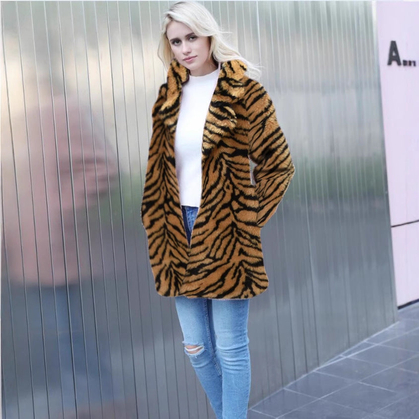 Damen Eleganter Kunstfellmantel im Tigerprint-Design R&B