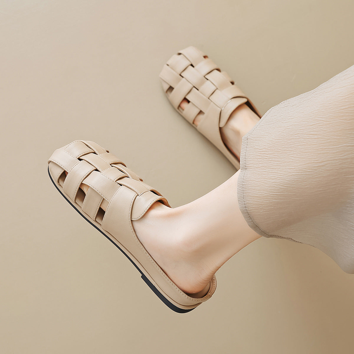 Damen Komfortable und stilvolle Clogs mit hübscher Faltendetail