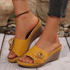 Damen Wedgesandalen mit rosenförmiger Applikation und ergonomischer Sohle R&B