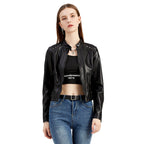 Damen nan kurze taillierte Kunstlederjacke mit Nietenbesatz und Stehkragen R&B