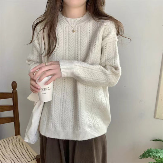 Damen Grobstrickpullover mit modernem Zopfmuster und hohem Rundhalsausschnitt R&B