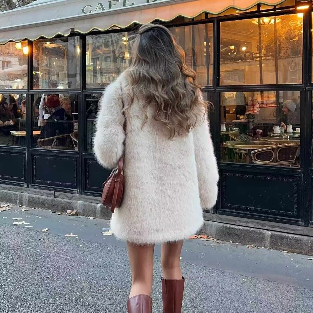 Damen Kunstfelljacke im klassischen Stil mit luxuriösem Kragen und praktischen Taschen R&B