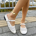 Damen Komfortable Slip-On Sandaletten mit perforierten Designs und verstellbarem Riemen R&B