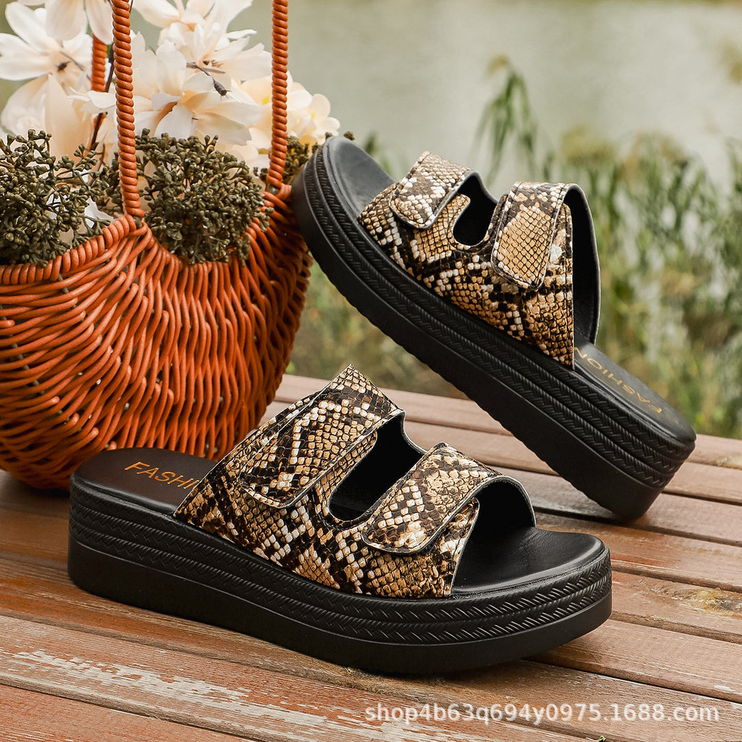 Damen Komfortable Slipper-Sandalen mit verstellbaren Klettverschlüssen und rutschfester Sohle R&B
