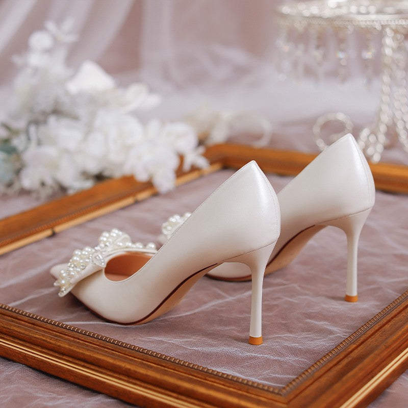 Damen Hochwertige Hochzeitspumps mit Perlenapplikation und raffiniertem Schleifendetail R&B
