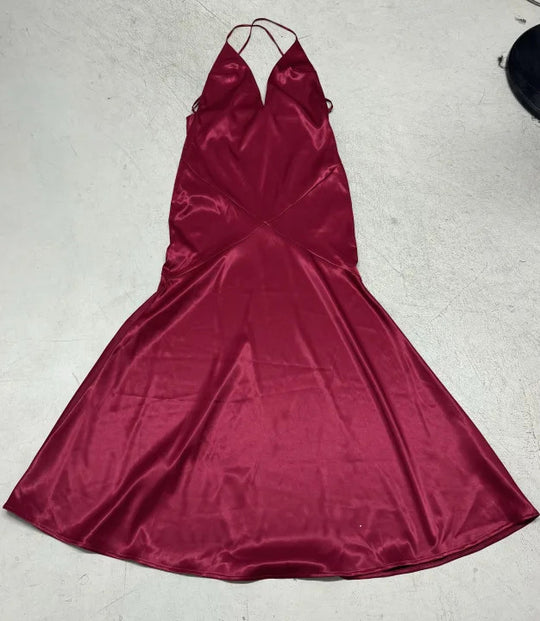 Damen Maxi-Kleid mit tiefem V-Ausschnitt und fließendem Saum R&B