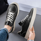 Damen Sportliche Sneaker mit bequemem Lederoberteil und rutschfester Sohle R&B