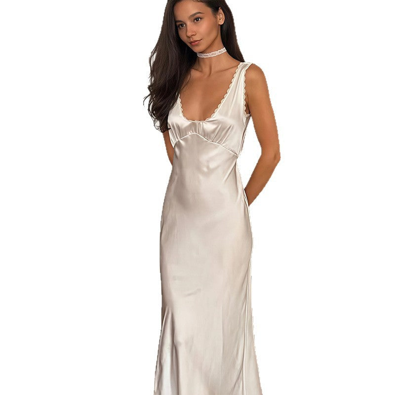 Damen Satin-Maxikleid mit elegantem V-Ausschnitt und feinen Details R&B