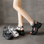Damen Offene Plateau-Sandalen mit modischem Strickdesign und innovativer Sohle