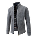 Herren Strickjacke mit modernem Stehkragen und praktischen Seitentaschen R&B