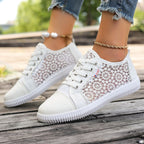 Damen Sneakers mit floraler Spitze und leichter Sohle R&B
