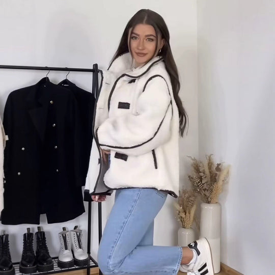 Damen Kuschelige Fleecejacke mit modernem Stehkragen und praktischen Taschen R&B