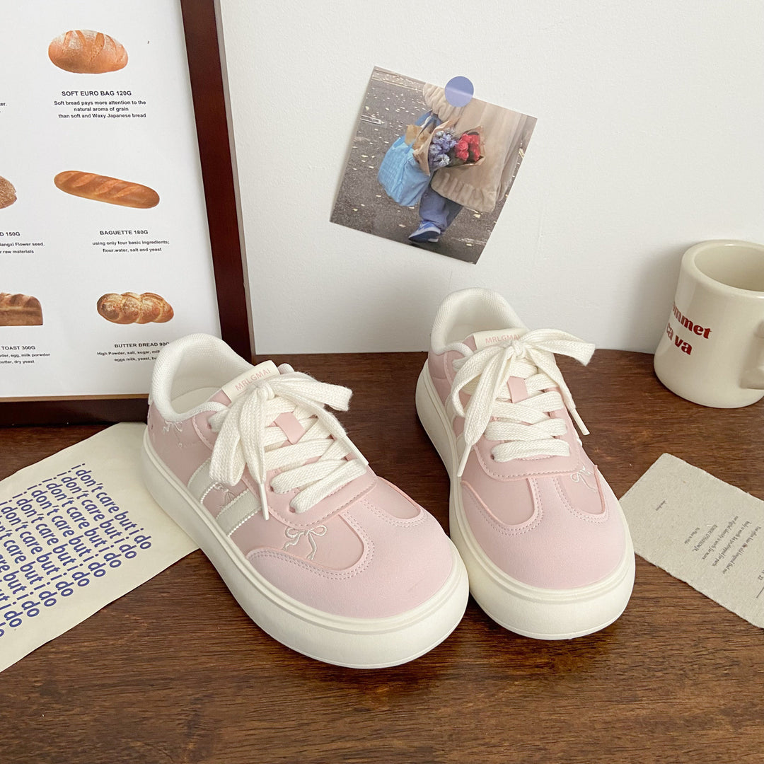 Damen Sportliche Plateau-Sneakers mit verspielten Applikationen R&B
