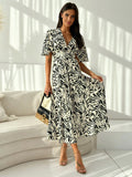 Damen Wickelkleid mit floralem Design R&B