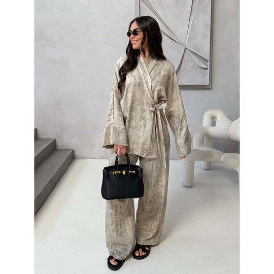 Damen Elegantes Jumpsuit mit taillierter Silhouette und lässigem Gürtel R&B