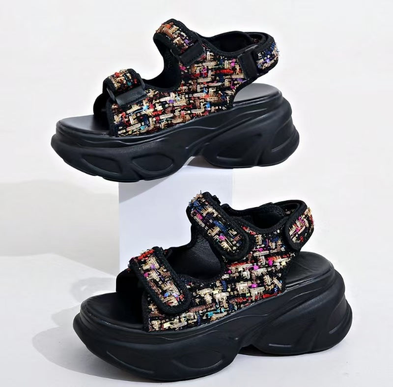 Damen Glamouröse Plateau-Sandalen mit verstellbaren Riemen und funkelnden Applikationen R&B