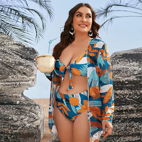 Damen Bikini-Set mit floralem Wickeloberteil und eleganter Strandjacke R&B