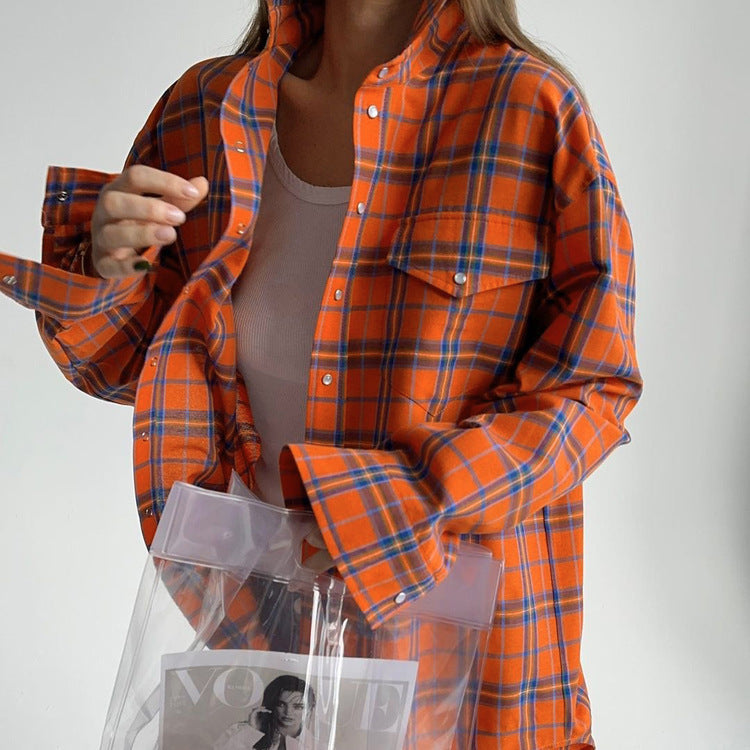 Damen Gemütliches Karoshirt mit hohem Kragen und Knopfverschluss