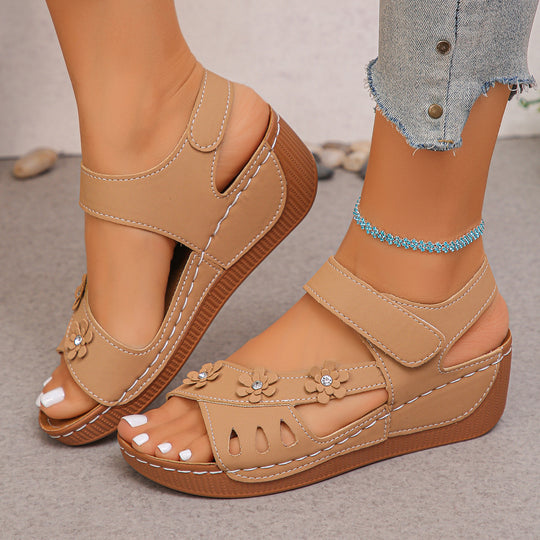 Damen komfortable Wedge-Sandalen mit floralen Applikationen R&B