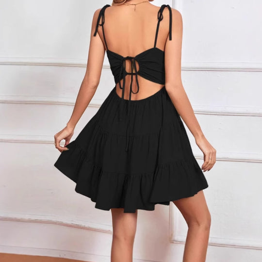 Damen Minikleid mit verstellbaren Trägern und gerafftem Rock R&B
