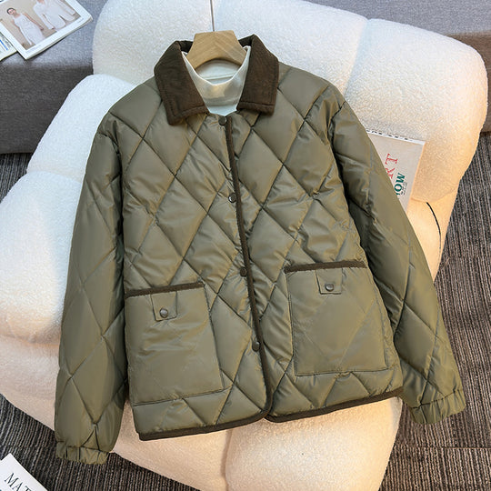 Damen Leicht isolierte Steppjacke mit kontrastierendem Kragen und praktischen Taschen R&B