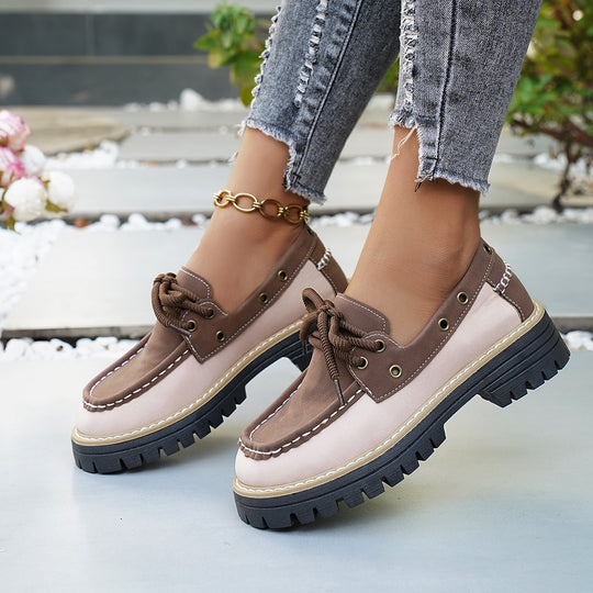 Damen Stilvolle Boots mit robustem Sohlenprofil und modischem Schnürsystem R&B