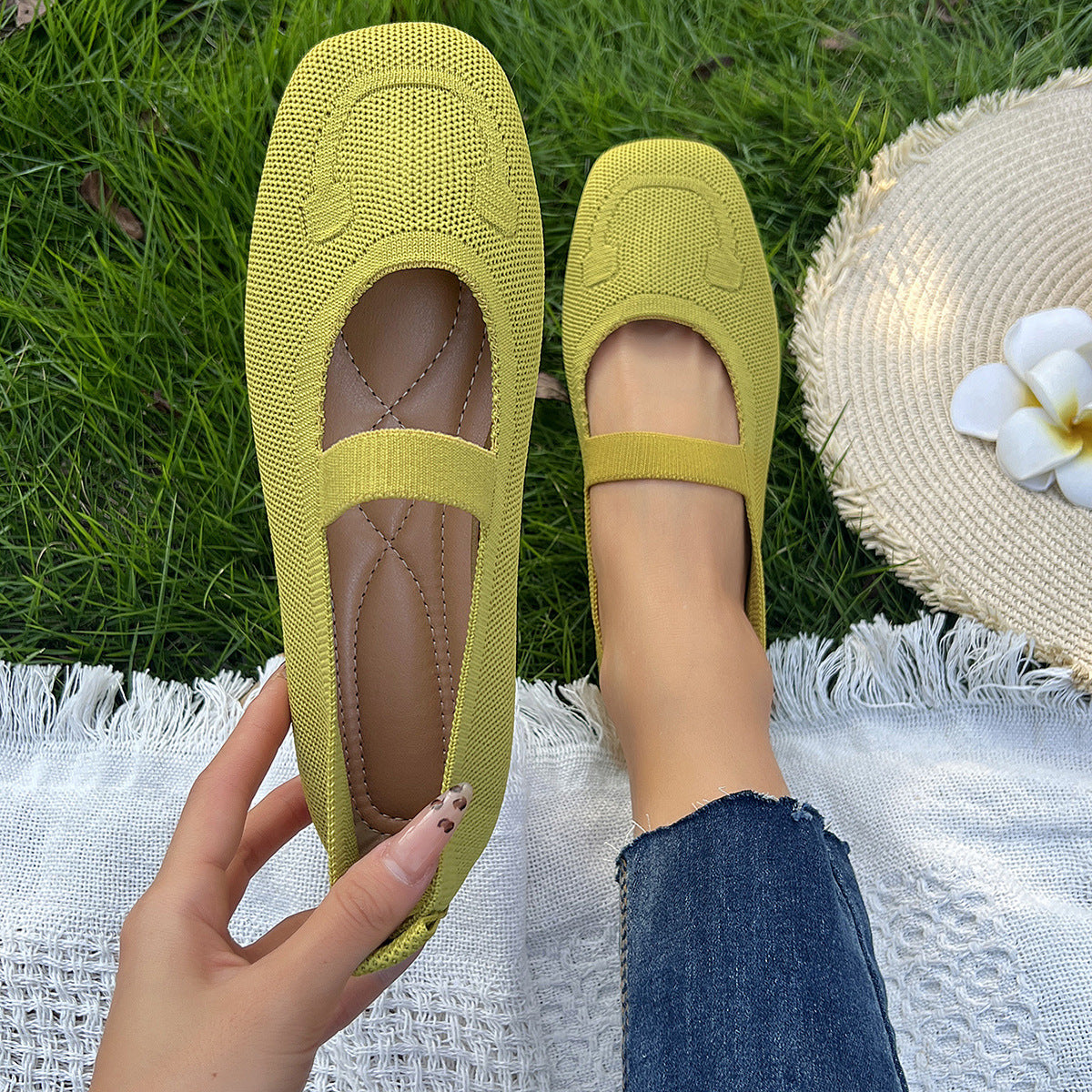 Damen atmungsaktive Ballerinas mit flexiblem Gummi-Obermaterial und verstellbarem Riemen R&B