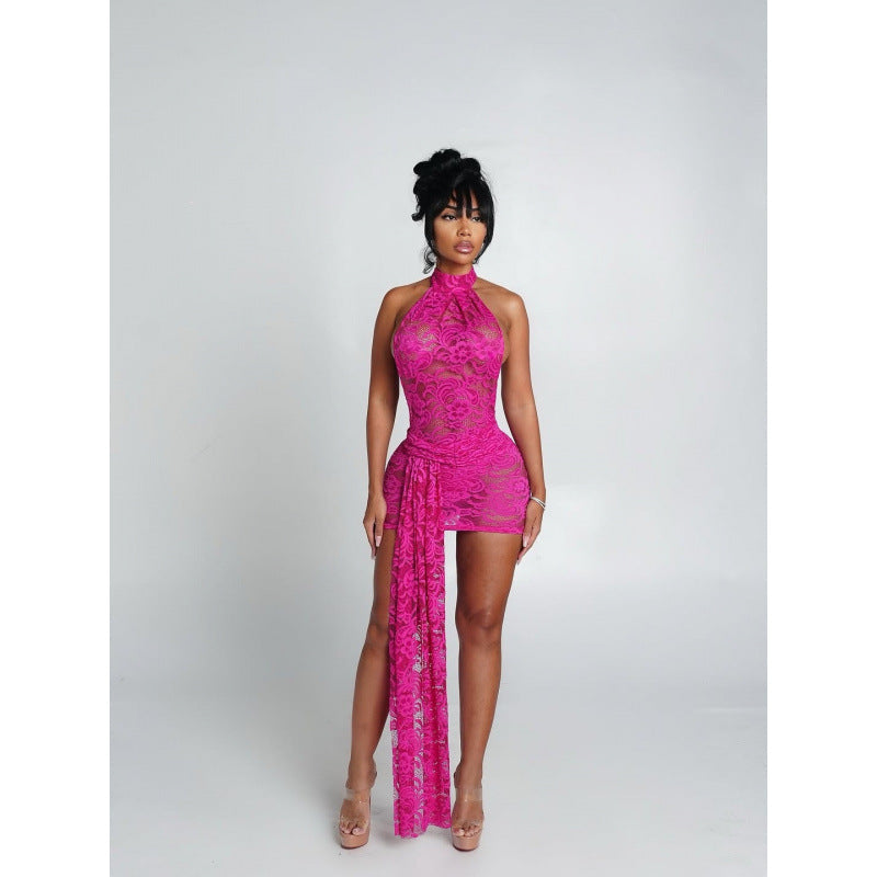 Damen Neckholder Minikleid mit raffiniertem Spitzenmuster und asymmetrischem Saum R&B