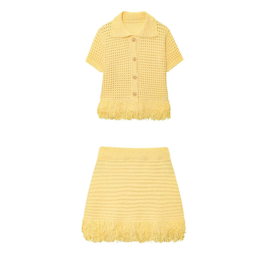 Damen Kurzarm-Strickjacke mit fransigem Saum und dekorativen Knöpfen R&B