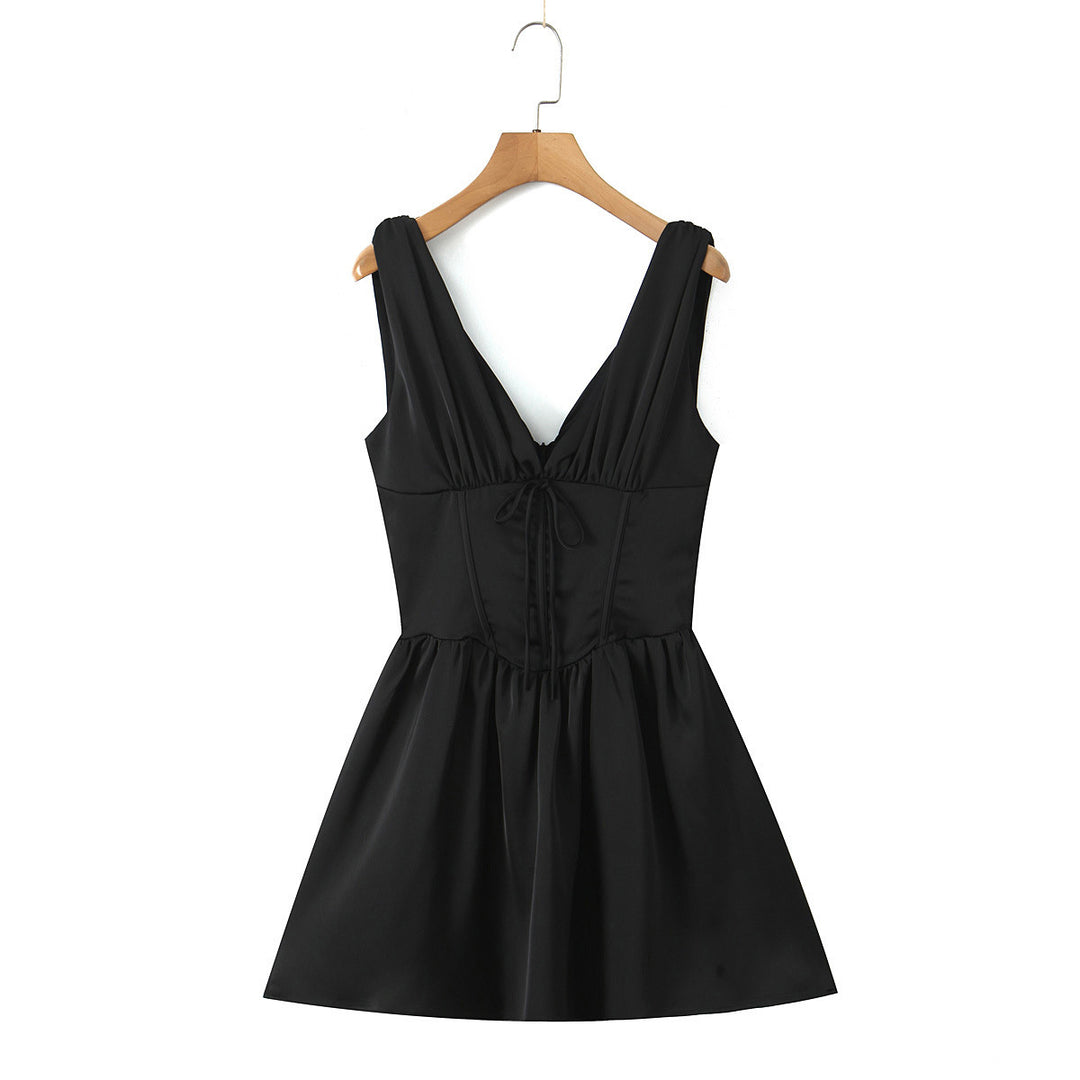 Damen figurbetontes Cocktailkleid mit V-Ausschnitt und Rüschendetails R&B