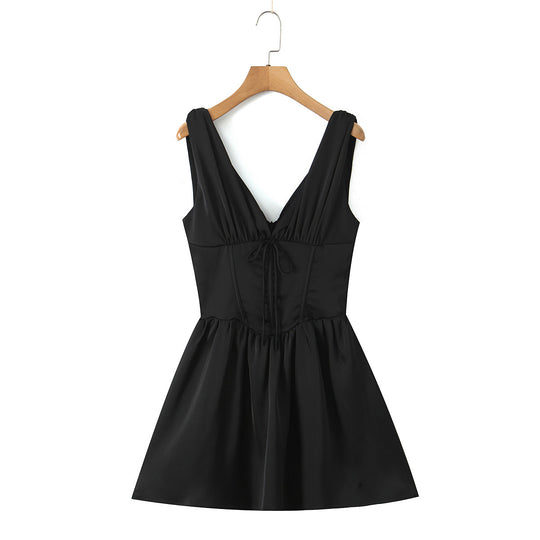 Damen figurbetontes Cocktailkleid mit V-Ausschnitt und Rüschendetails R&B