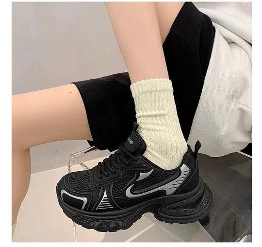 Damen modische Sneakers mit atmungsaktiver Oberflächenstruktur und dämpfender Sohle R&B