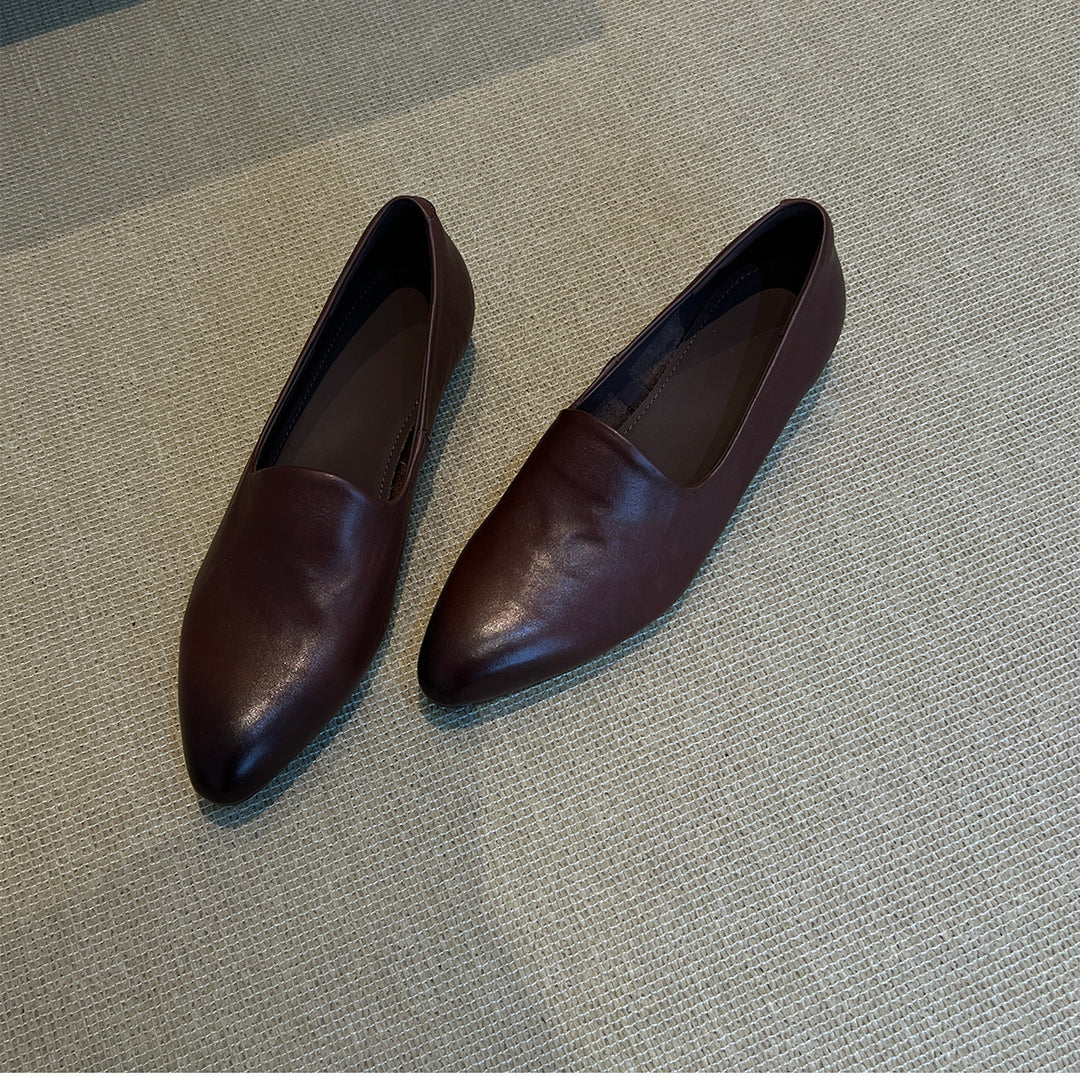 Damen elegante Slippers mit spitz zulaufendem Design und bequemem Fußbett R&B