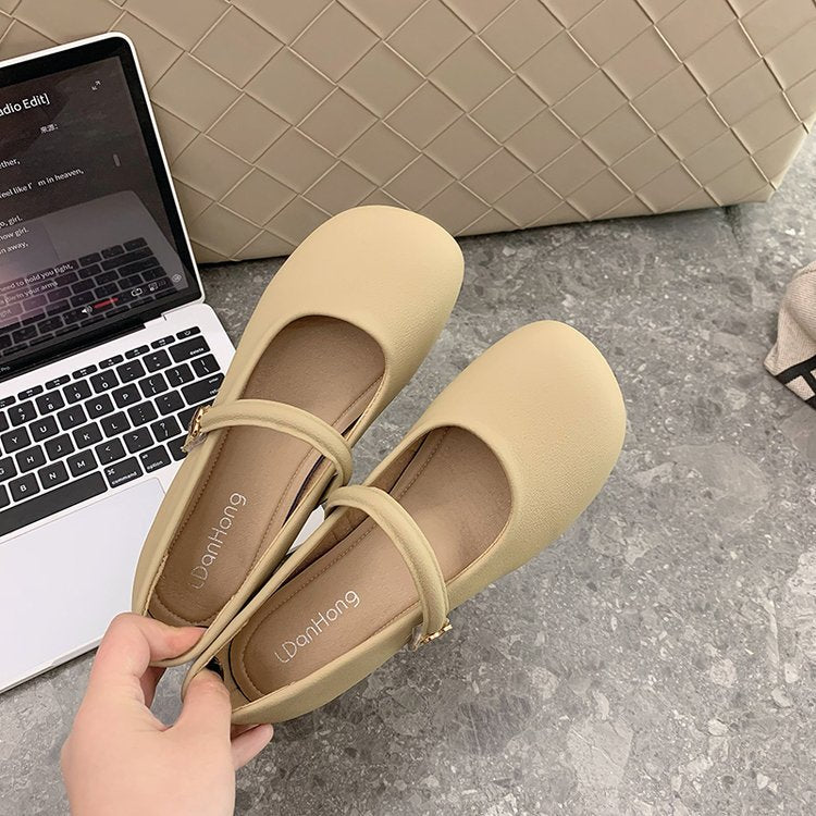 Damen Ballerina-Schuhe mit verstellbarem Riemchen und komfortablem Fußbett R&B