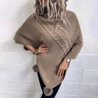 Damen Poncho mit modernem Zopfdesign und einem hohen Kragen
