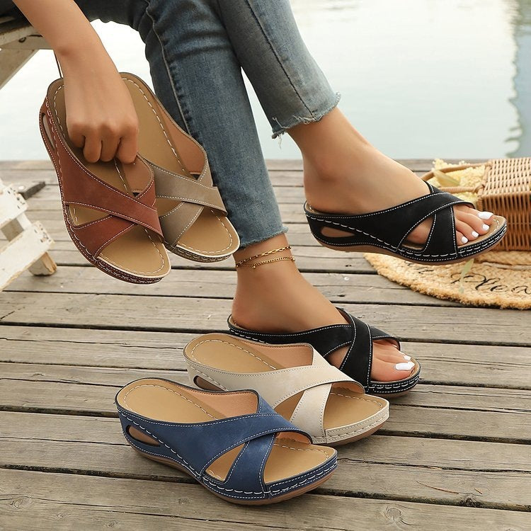 Damen Sommer-Sandalen mit elegantem Kreuzband und komfortablem Fußbett R&B