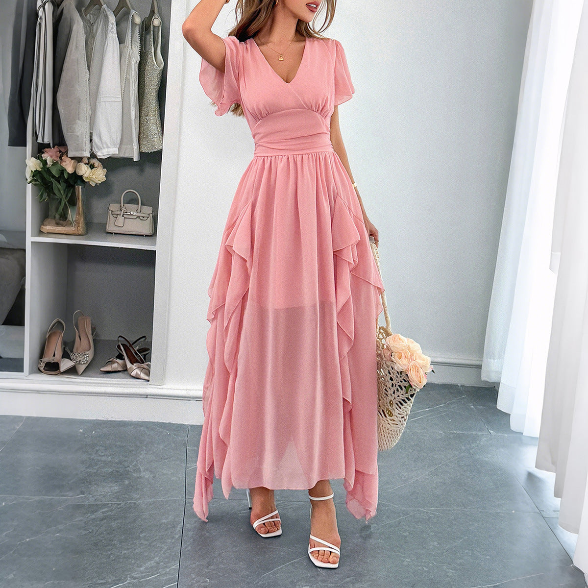 Damen Maxi-Kleid mit fließendem Rüschendesign und V-Ausschnitt R&B