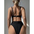 Damen Bikini-Set mit eleganten Wellenspitzen R&B