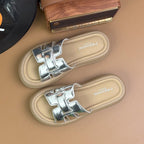 Damen Slide-Sandalen mit glänzendem Riemen und komfortabler Sohle EB
