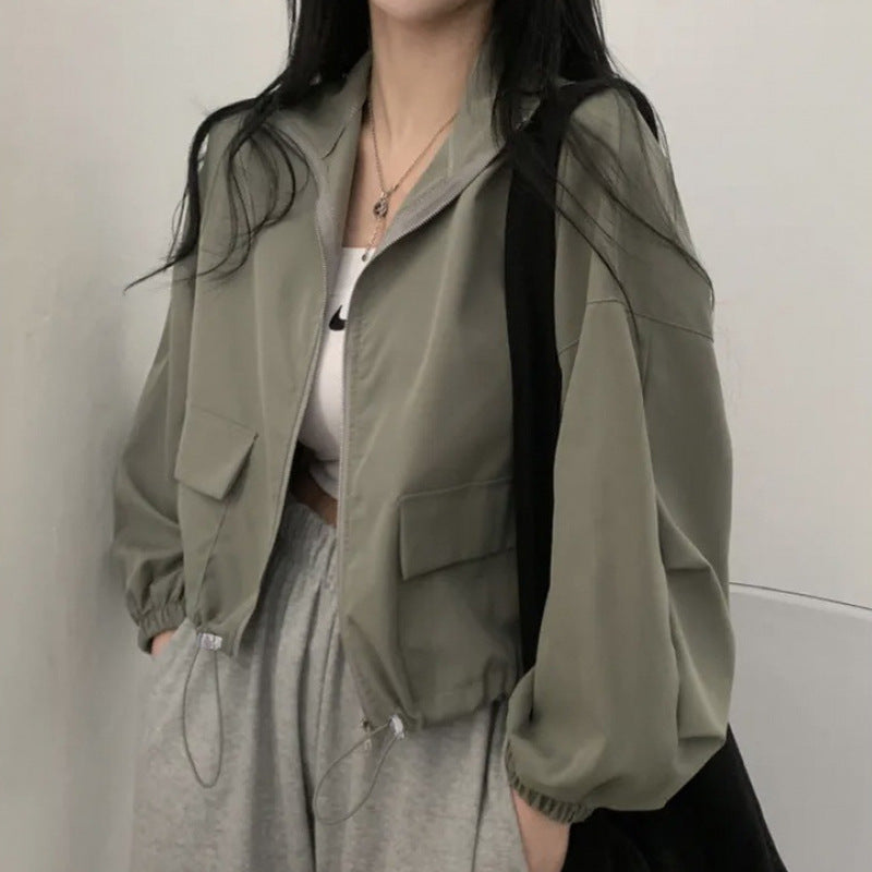 Damen cropped Jacke mit elastischen Bündchen und lässigem Schnitt