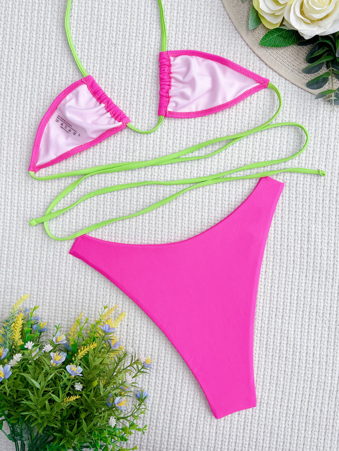 Damen Triangel-Bikini mit modischen Ringdetails R&B