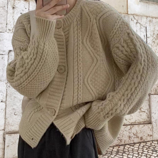 Damen Strickjacke im angesagten Zopfmuster und lässiger Silhouette R&B