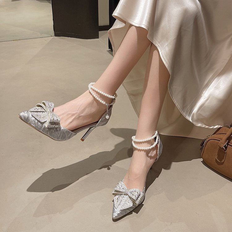 Damen Pumps mit Zierbogen und Perlendetail R&B