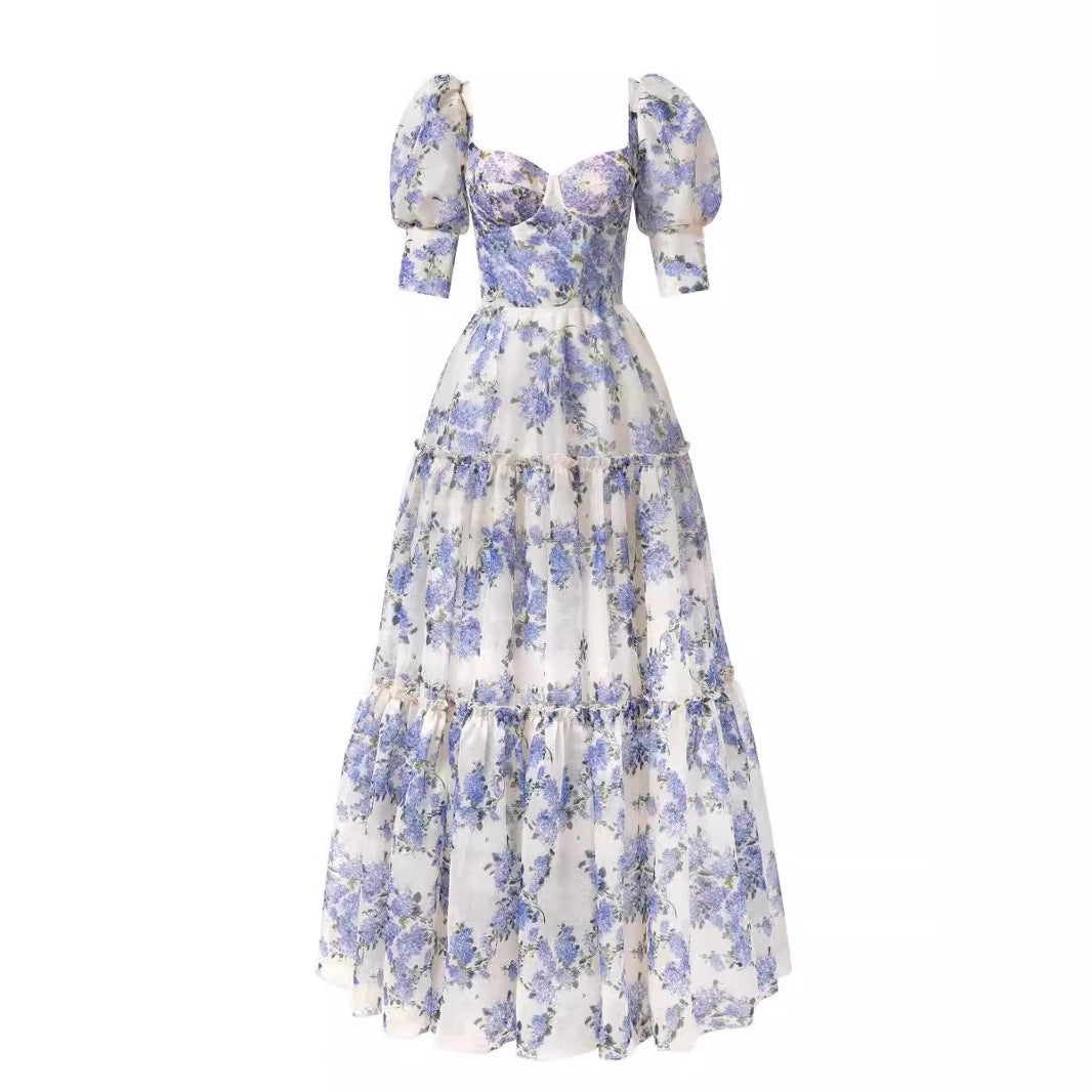 Damen Elegantes Maxikleid mit schulterfreien Rüschenärmeln und floralen Akzenten EB