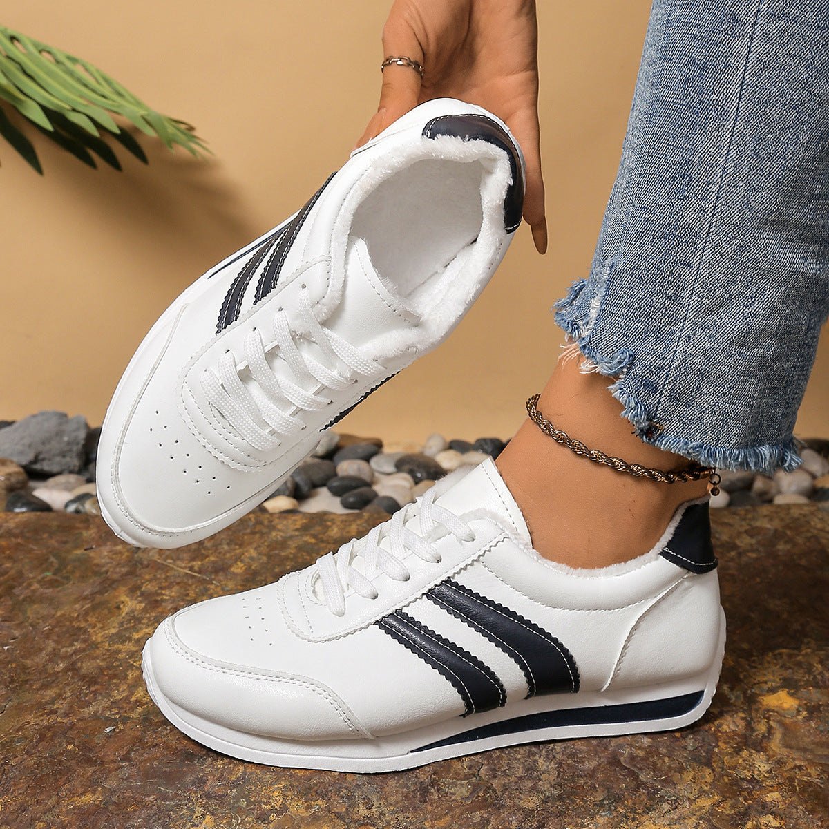 Damen Sportliche Sneakers im Retro-Design mit komfortabler Dämpfung R&B