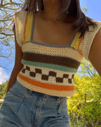 Damen gehäkeltes Crop-Top mit buntem Streifenmuster und Quadrat-Ausschnitt R&B