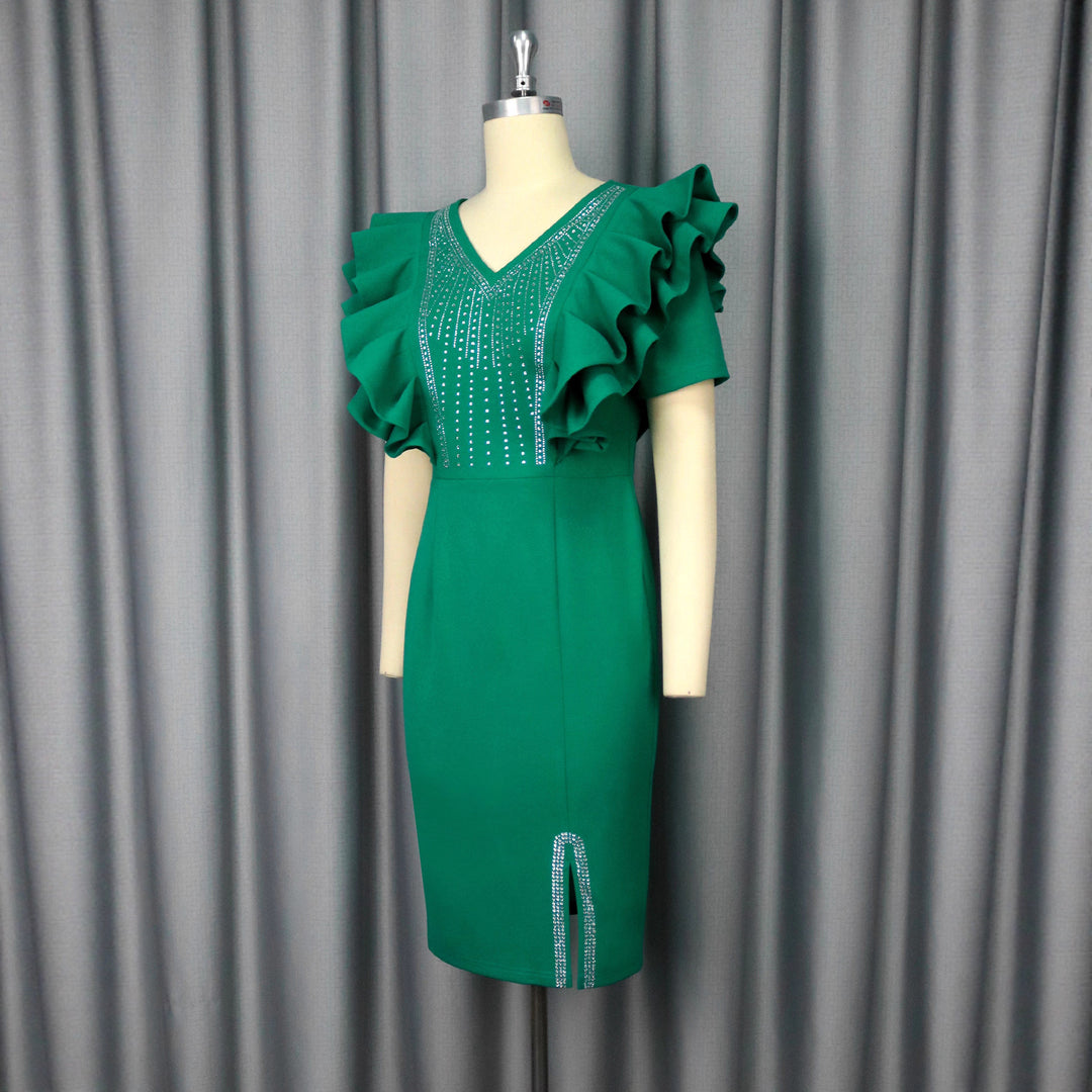 Damen figurbetontes Kleid mit voluminösen Rüschen und Strassakzenten R&B