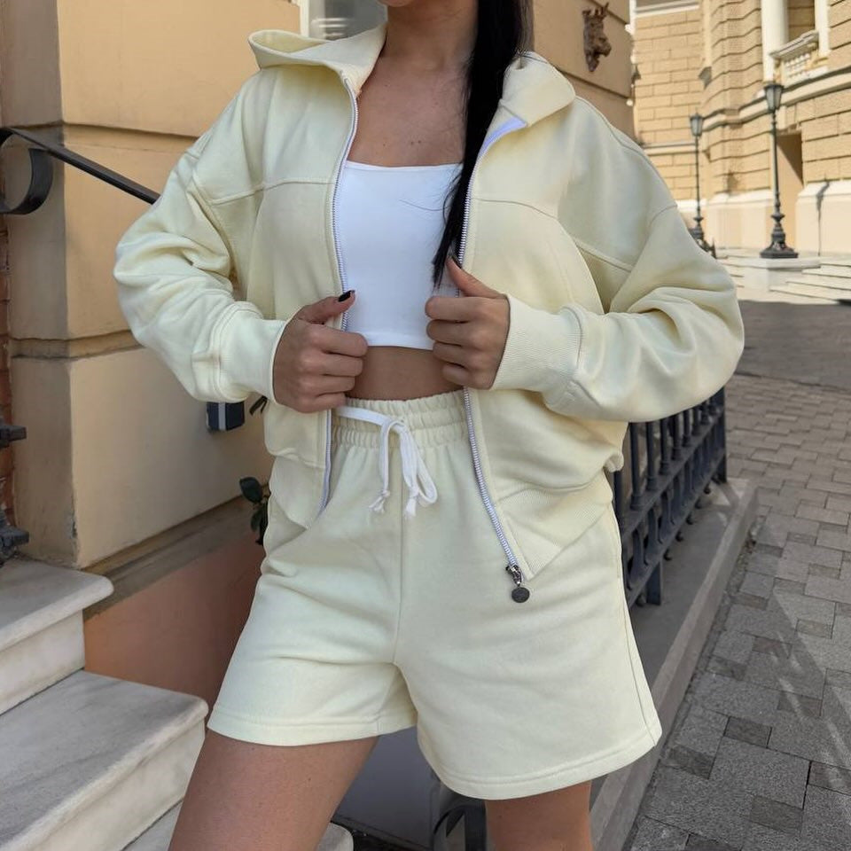 Damen lässiges Cropped Hoodie- und Shorts-Set mit praktischen Kordelzügen R&B