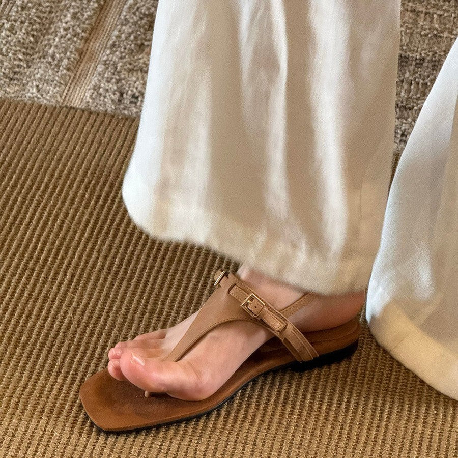 Damen Zehentrenner Sandalen mit komfortablem Fußbett und verstellbarem Riemchen R&B